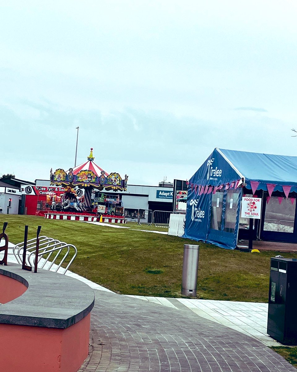 Tralee Food Festival (@foodtralee) on Twitter photo In advance of tomorrow the organising committee want to give a huge shout out & THANK you to Oliver Hurley & Ken Murphy. They’ve literally been running around all week trying to decorate this years TFF areas, co-ordinate traders, liaise with volunteers & build stages!
#TFF23 In advance of tomorrow the organising committee want to give a huge shout out & THANK you to Oliver Hurley & Ken Murphy. They’ve literally been running around all week trying to decorate this years TFF areas, co-ordinate traders, liaise with volunteers & build stages!
#TFF23
