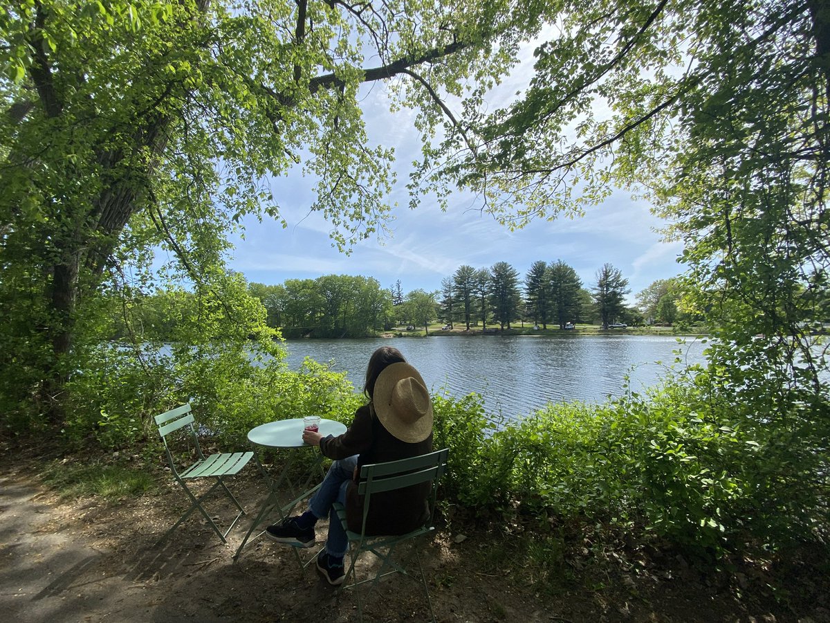 My wife enjoying Western Mass. Some seriously cute coffee shops here. ☕️