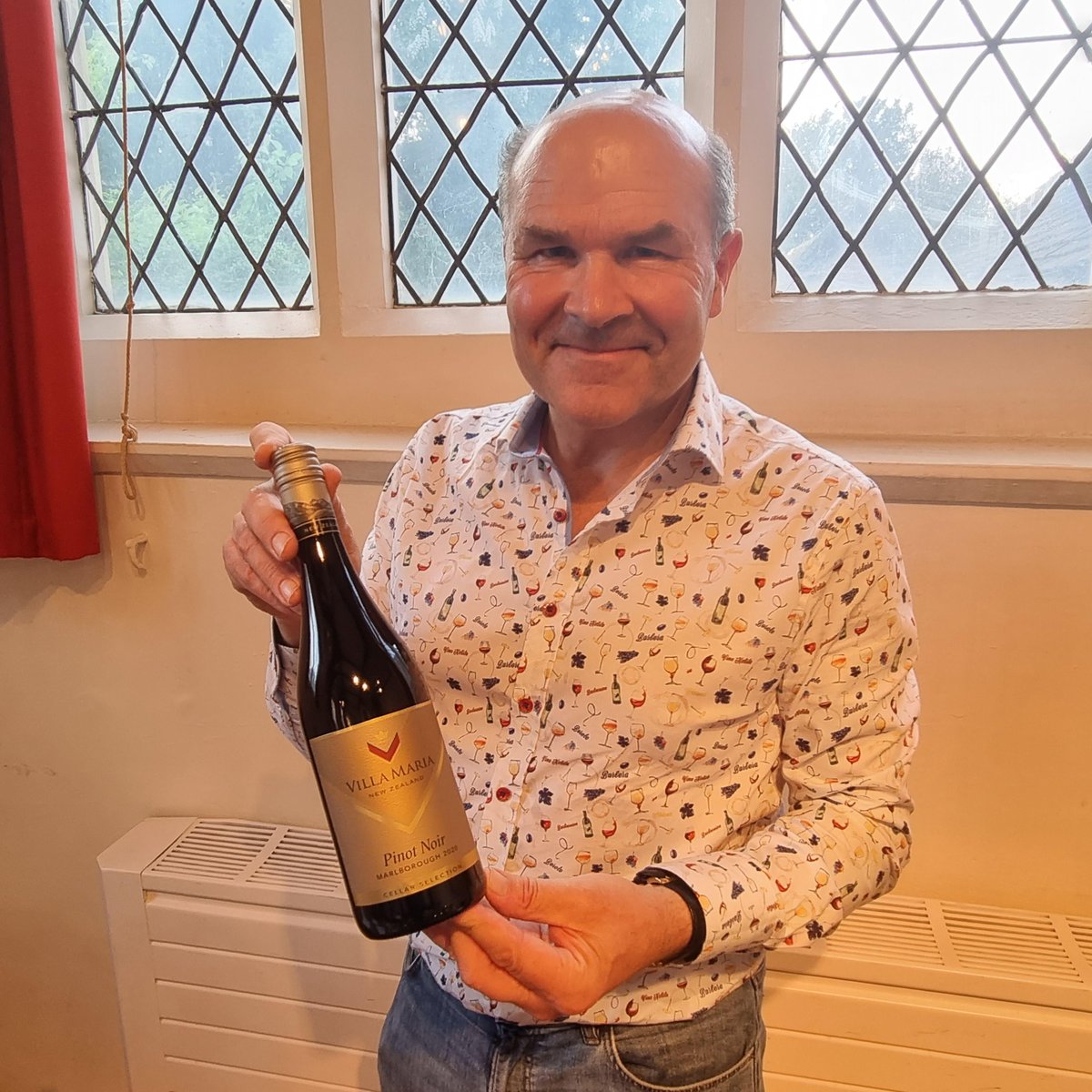 #Fridaynight New Zealand Tasting for the wonderful Aston Wine Club in the lovely Buckland Village Hall. Pre-tasting pics featuring Yealands, Saint Clair, Kumeu River and Villa Maria. Fab audience as ever and a top night for the wines. See you in 2024!