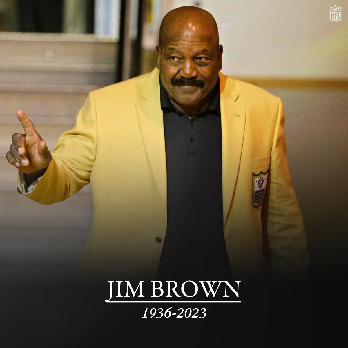 We are heartbroken by the passing of the legendary Jim Brown. One of the greatest players in NFL history, a true pioneer and activist. Jim Brown’s legacy will live on forever. 🕊️