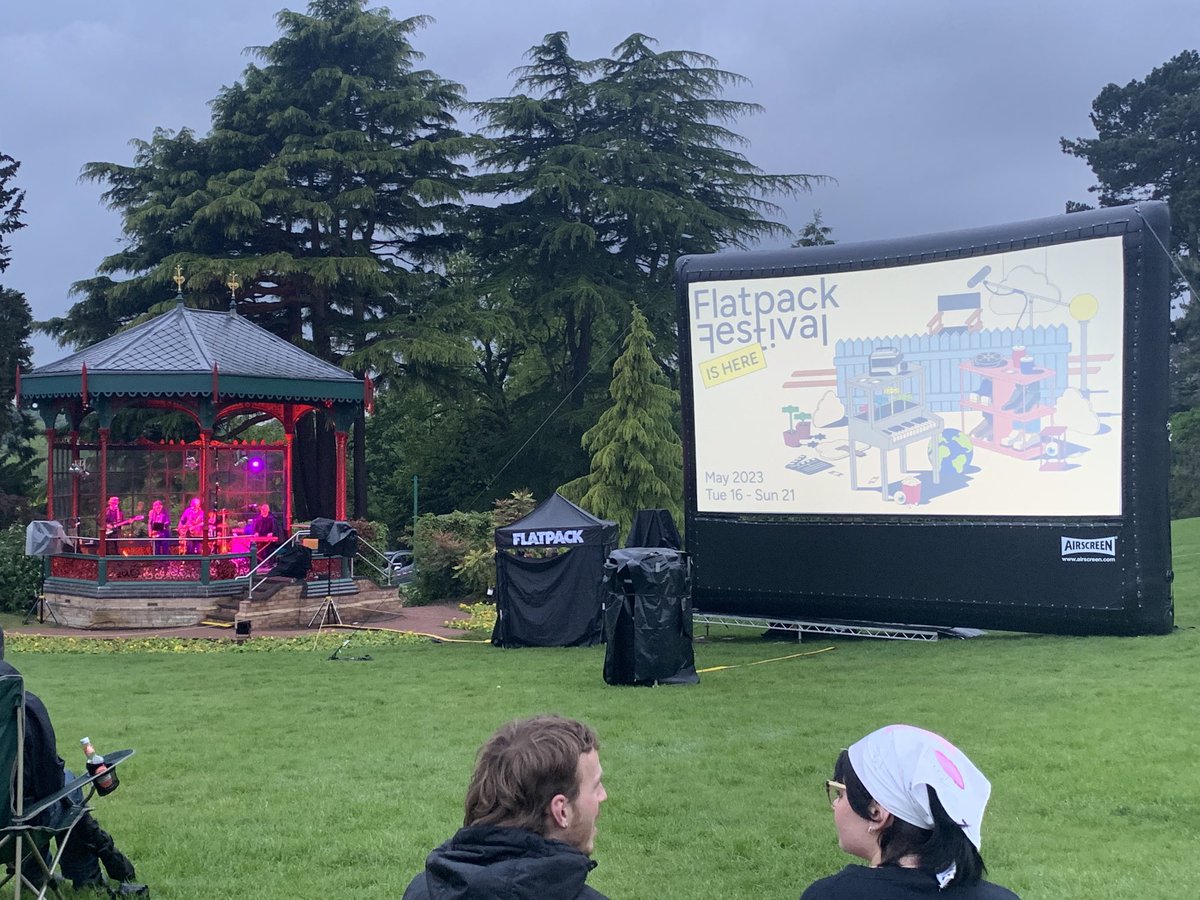 Rob Jones tweet media