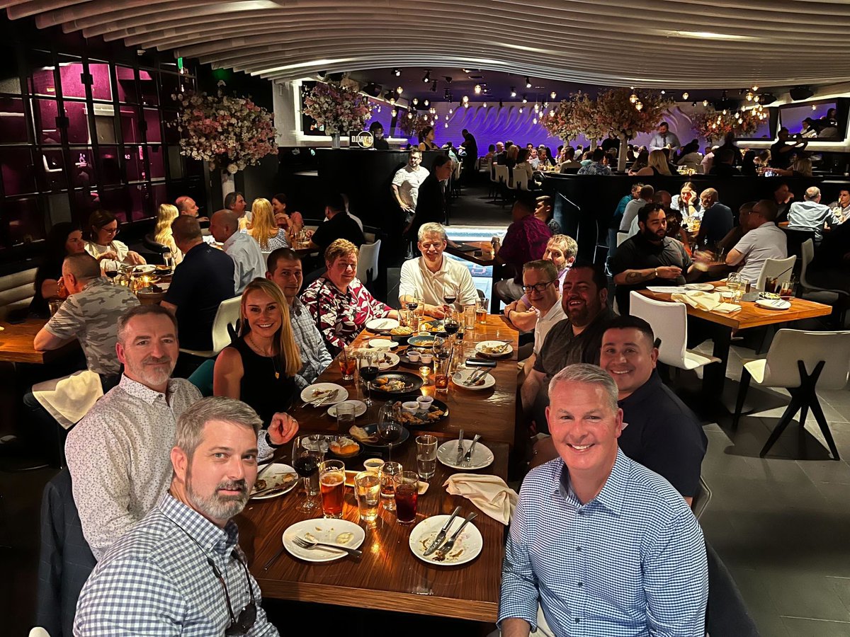 ASmarterLook's tweet image. What a week it's been! From Nashville to Orlando to Denver, we traveled all over the country to connect with old and new friends, hear from industry leaders, and participate in insightful conversations. 

#FISEmerald #JackHenry