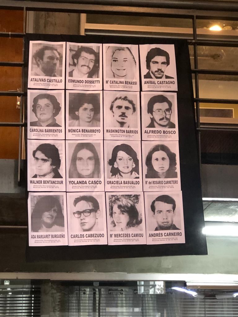 CecaAtlantida's tweet photo. ¡Nunca más terrorismo de Estado! PRESENTE. ✊🖤 https://t.co/d1fCFaMoxb