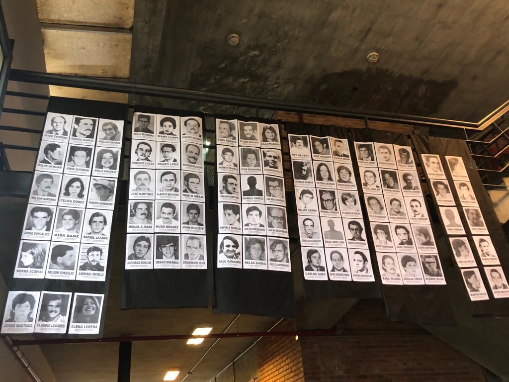 CecaAtlantida's tweet photo. ¡Nunca más terrorismo de Estado! PRESENTE. ✊🖤 https://t.co/d1fCFaMoxb