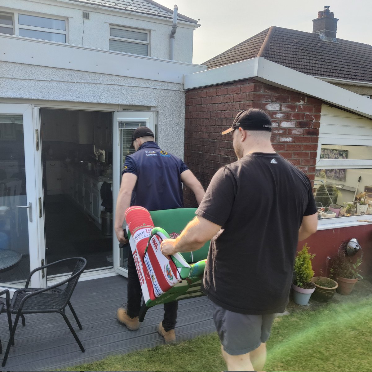 Lee Rees (@leerees1991) on Twitter photo Amazing to deliver a special gift to a special man I can only describe as a Llandovery legend. The club would not be the same without "JOC" screaming on the sideline. Thank you for all you do for us <a href="/llandoveryrfc/">Clwb Rygbi Llanymddyfri</a> Amazing to deliver a special gift to a special man I can only describe as a Llandovery legend. The club would not be the same without "JOC" screaming on the sideline. Thank you for all you do for us <a href="/llandoveryrfc/">Clwb Rygbi Llanymddyfri</a>