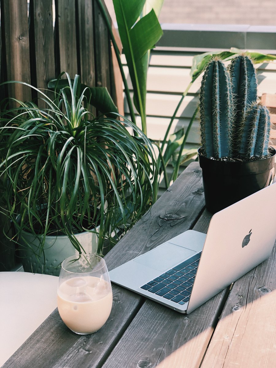 SierraMilesTECH's tweet image. Now that we know work-from-home is here to stay, it&apos;s time to optimize. Check out these 20 tips to make the most out of your remote working experience.
👉 zurl.co/qdpO 

#WorkfromHome #WFHTips #Tech #ManagedServices #remotework #itservices