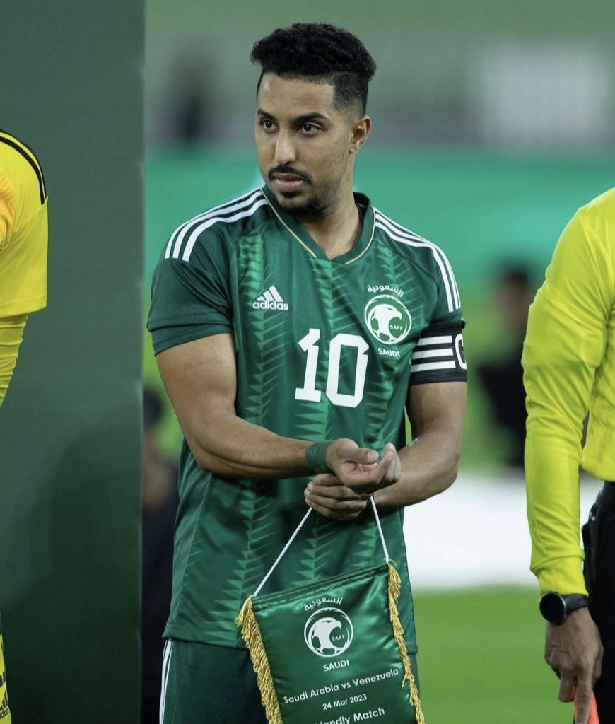 msultan444's tweet photo. #من_آسيا |
بعد قرار عودة الجوائز الآسيوية ..
نجم المنتخ�� السعودي ونادي #الهلال @salem_d29 المرشح البارز ، لنيل جائزة أفضل لاعب آسيوي 2022، في حفل جوائز AFC  في الدوحة يوم 31 أكتوبر المقبل . https://t.co/wOsjjpTxAY