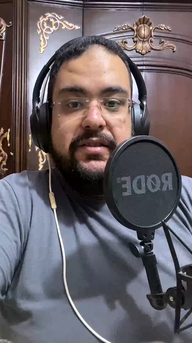 ma7amadxp's tweet photo. فيديو جديد سجله اليوم ... اتكلمت باختصار شديد عن : ليه مفيش افكار بتجيلي وانا في بدايه المجال بالذات  ؟ اعرض شغلي باحترافيه ازاي ؟ ازاي انتشر والعملا تعرفني بأسلوب راقي مش روتيني ،،
رابط الفيديو 📷📷
https://t.co/QoF5DWlbQF https://t.co/p6imD6QJA1