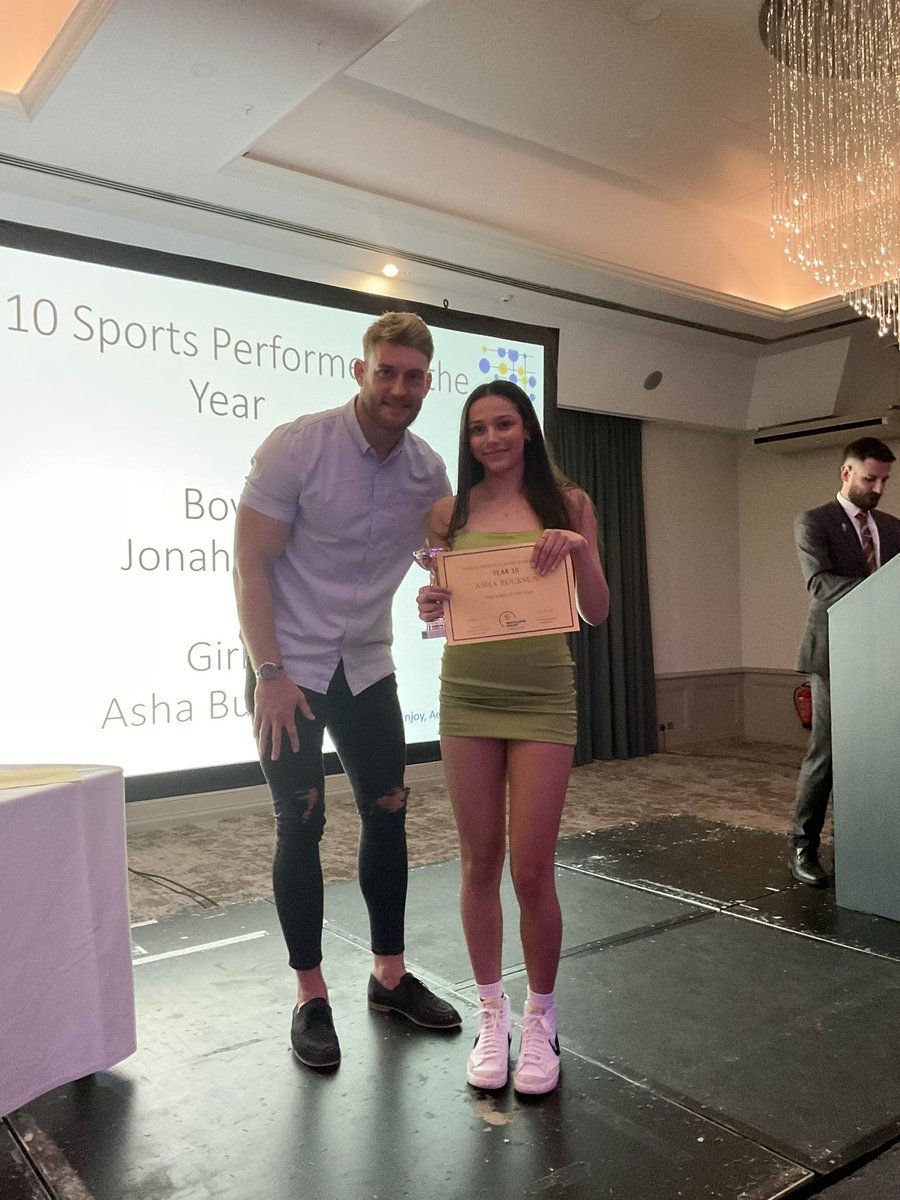 wms_pe's tweet image. Year 10 Boy Sports performer Year 10 Girl Sports Performer @Wmount 
Jonah E and Asha B are awarded the Yr10 sports performer award for their hard work within their sports. #Sp2023 #sportspres