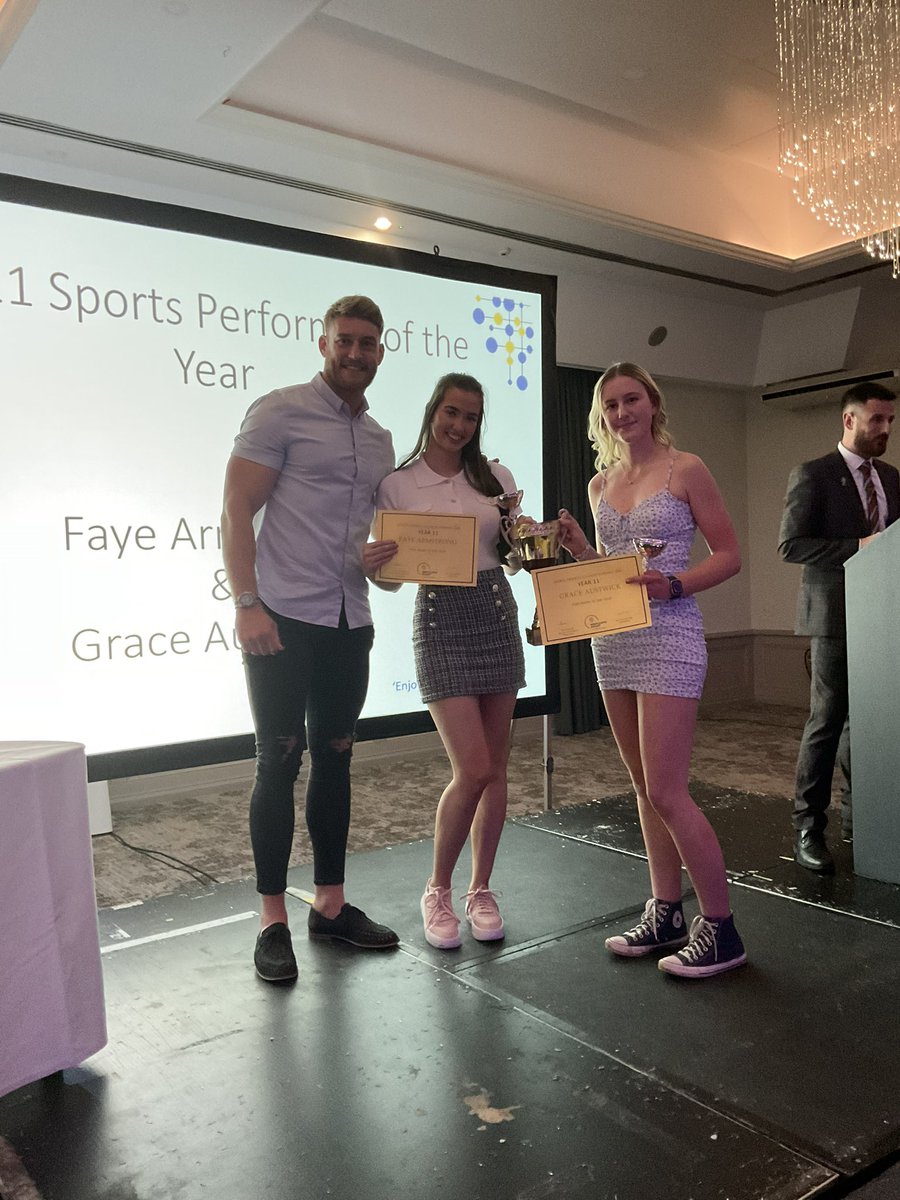 wms_pe's tweet image. Year 11 Sports Performer @Wmount 
Exceptional performances by Faye A and Grace A collecting the overall Yr11 Sports performer #SP2023 #committedtotheend