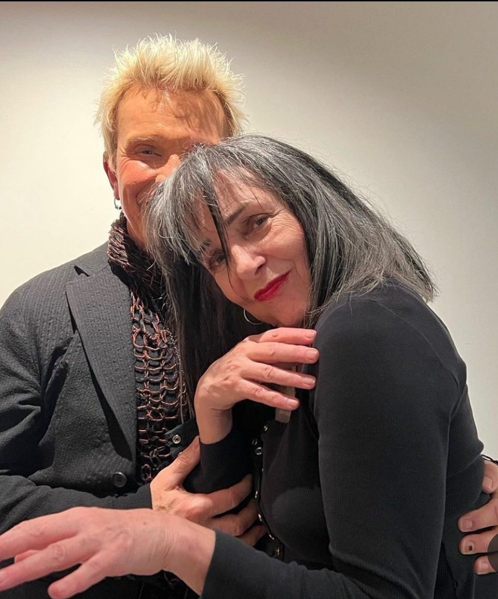 fdaallday's tweet photo. Siouxsie & Billy Idol are ready to play! I hope you get to witness Siouxsie & Iggy duet "Passenger".
Join us next Sunday, the 28th for Goth Adjacent 4: release party for @bara.hari #lessergods & @gothadjacentofficial #OmniumGatherumat at @theveilindtla
https://t.co/3SI5xta3HM https://t.co/2xXbrh7QaM