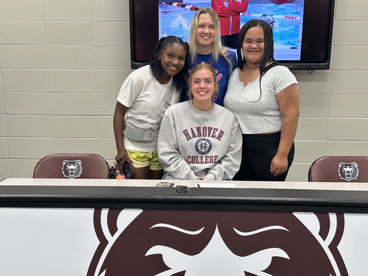 LCHSAthletics's tweet photo. Congratulations to Lucy Schoenlein on her commitment to swim at Hanover College this fall.
Go Panthers! https://t.co/FWOPzFHlih