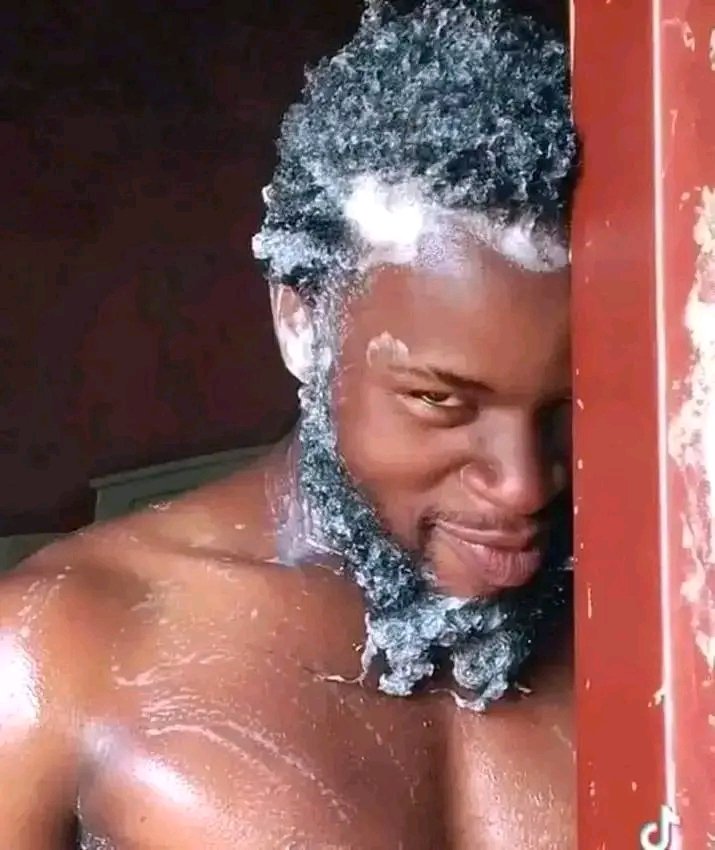 OSCARNXUMALO2's tweet photo. @MilkyTheDON1 Just wish one day it could be me doing that😋🤗 https://t.co/Bc1Kuvqsaa