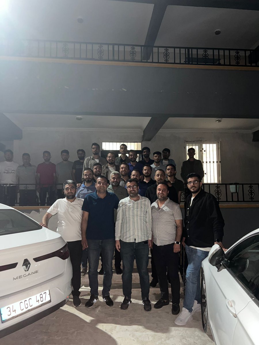 alibucak6363's tweet photo. Efikanlar ailesi olarak aile gençlik toplantımızı gerçekleştirdik.Hayırlı uğurlu olsun . https://t.co/xwYk4E2sRQ