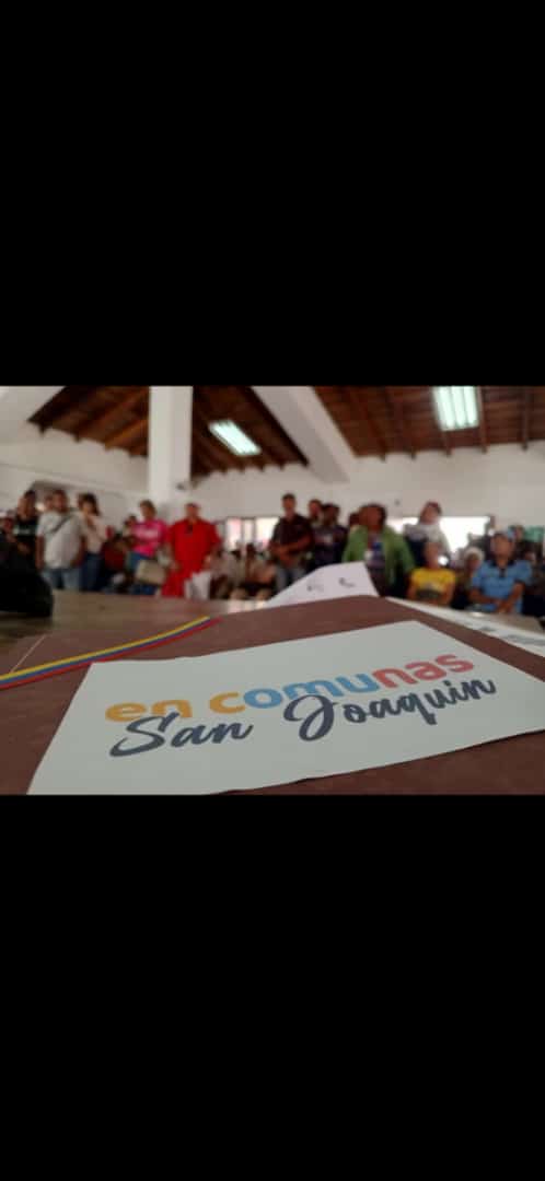 mafermatos's tweet photo. Hoy el Poder Popular del Municipio San Joaquín participó en la instalación de la  Vicepresidencia de Comunas de  nuestro @PartidoPSUV. Construyendo el poder comunal  ¡COMUNA O NADA! @dcabellor @jaarreaza @gabycomunas https://t.co/AWNeqss3cl