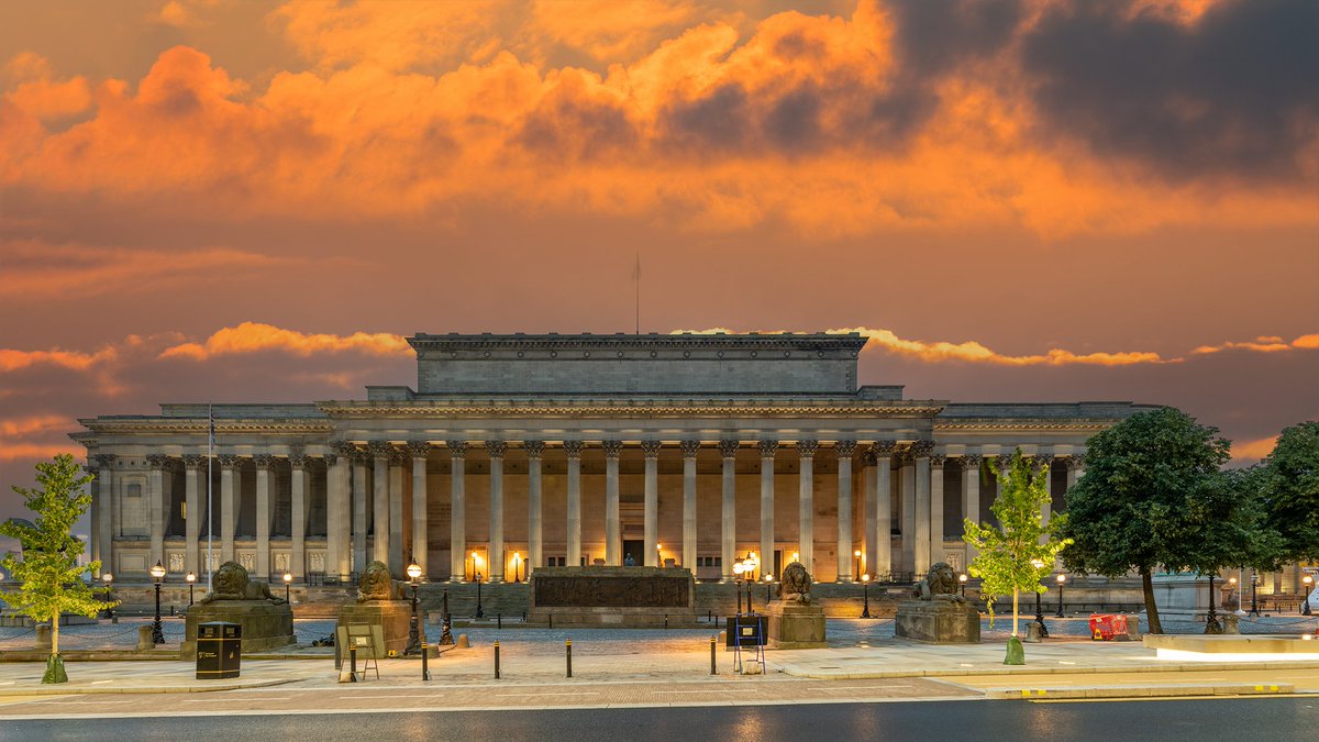 LiverpoolVista's tweet photo. St George's Hall, #Liverpool. One of the finest buildings in the city. https://t.co/2xuXEjYHGH