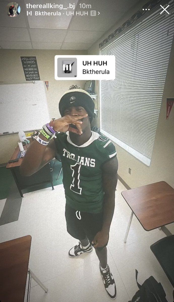 SkoBuffsGoBuffs's tweet photo. 2024 4⭐️ Safety Brandon Jacob wearing the Colorado gear ! @Thereallkingbj_ #WeComing #SkoBuffs 🦬 https://t.co/yPNMjxWGNk