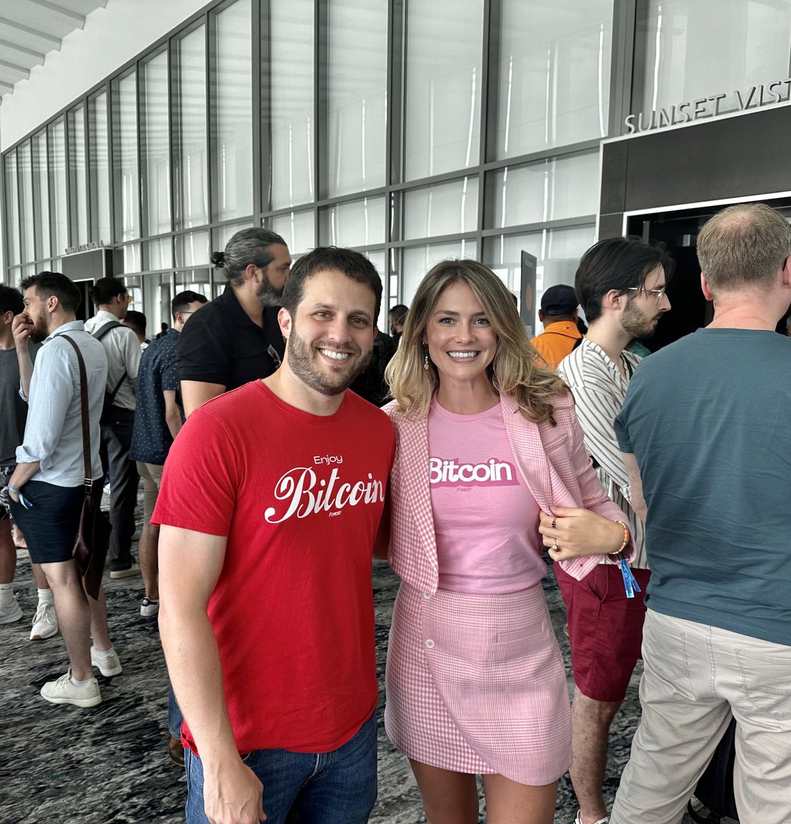 I asked @NeilJacobs if he could design a Bitcoin Barbie T-shirt and he made  my dreams come true! 💖