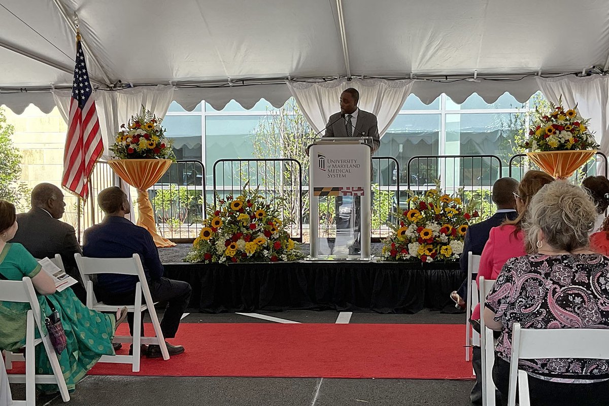 cityoflaurel's tweet photo. #ICYMI: @umms had the ribbon cutting for the Laurel Medical Center on Tuesday, May 17, 2023.

Before the ribbon cutting a short ceremony was held thanking everyone involved. Once the ribbon was cut, tours of the facility were given.

1/2 @LaurelPIO @LaurelClerk @LaurelCityOEM https://t.co/ZqTlY38Cyc
