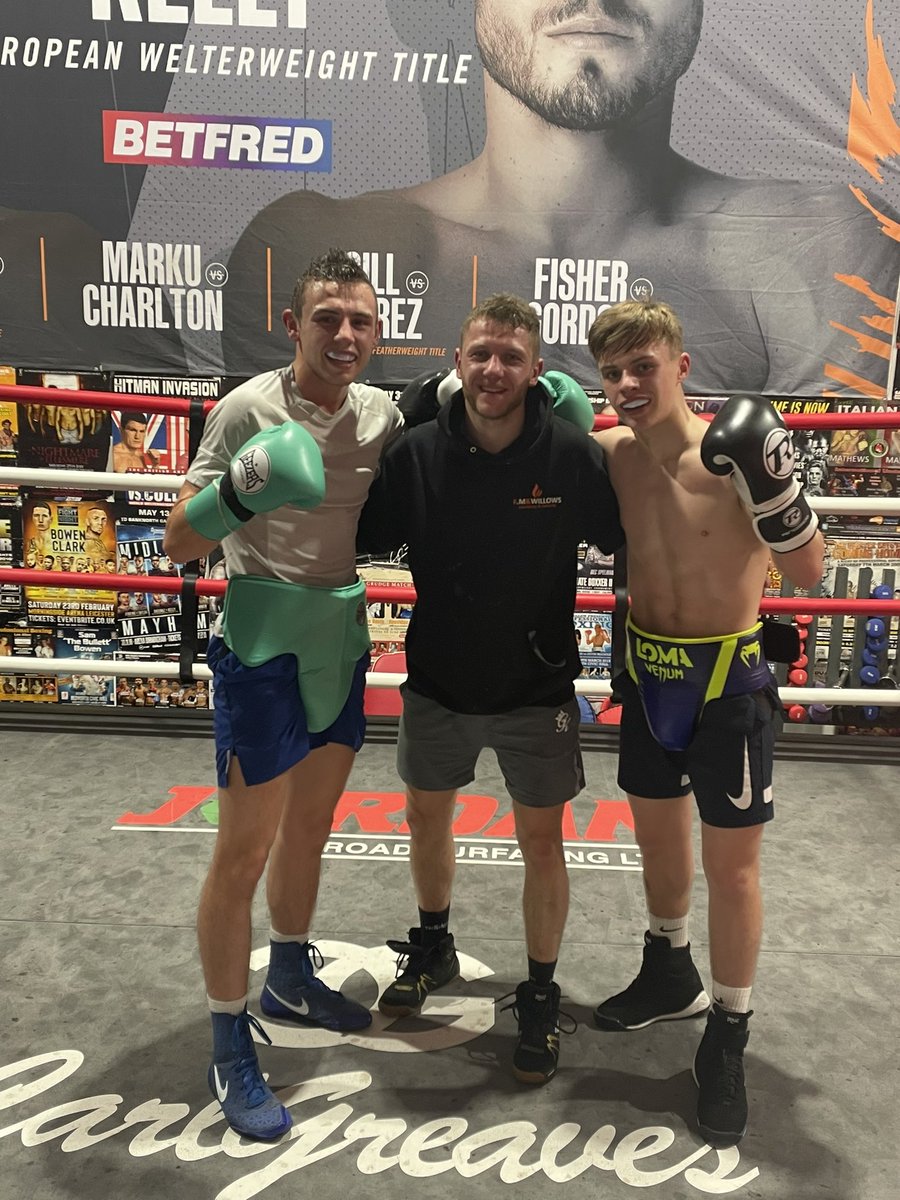 kev hooper on Twitter "Class nights sparring over at CarlGreavesPro