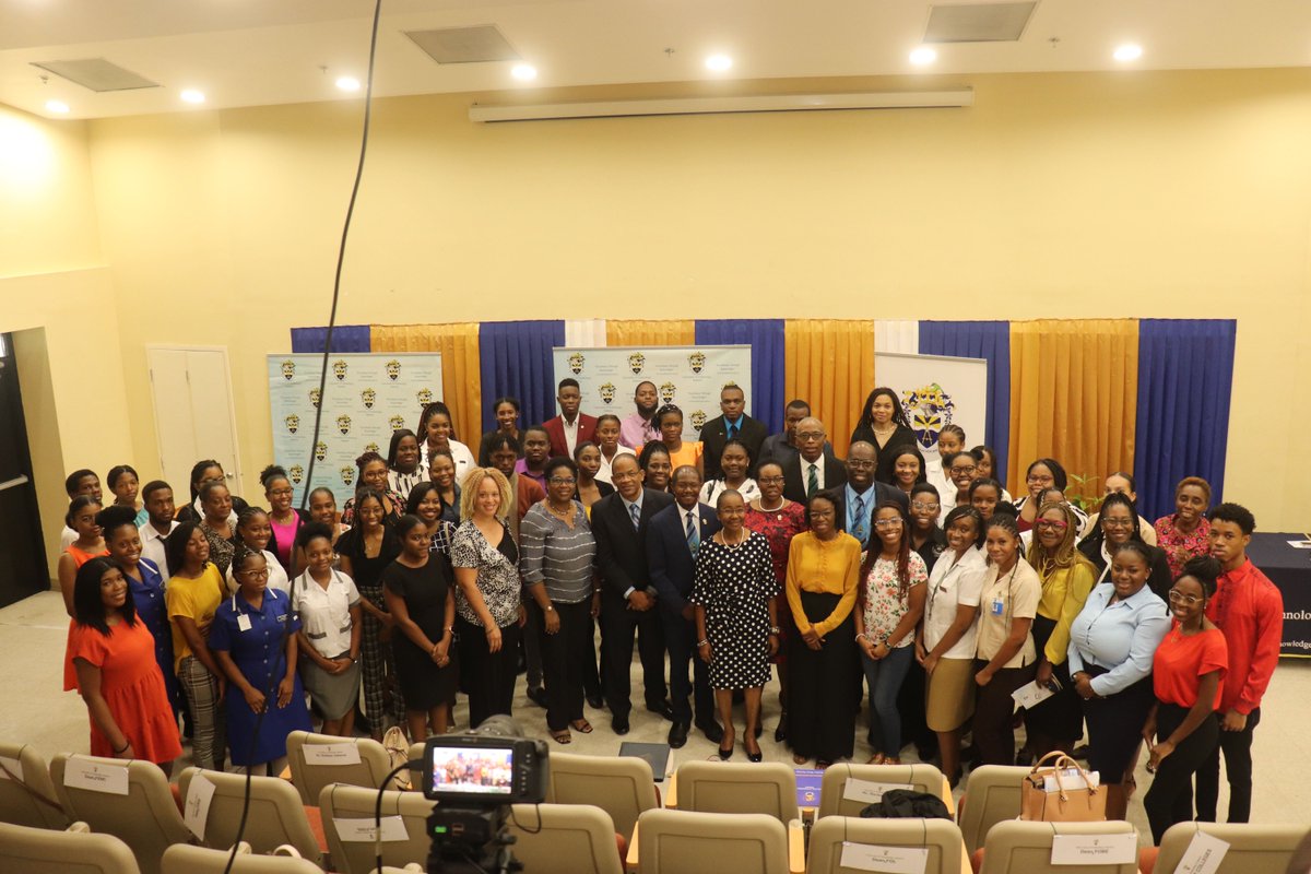 UTechJamaica's tweet photo. As we celebrate our 65th anniversary, 65 students were awarded scholarships as they continue to shine in their programmes and produce outstanding work.

#UTechJa
#65thAnniversary 
#ExcellenceThroughKnowledge https://t.co/6T4hBeOYYh
