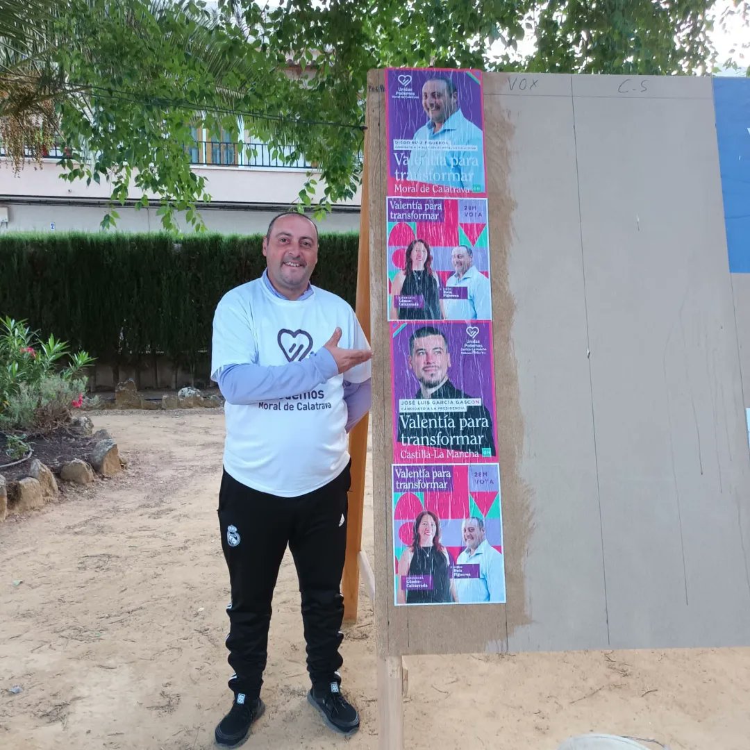 podemosmoralcva's tweet photo. Hoy ha tocado una poquita megafonía 📣 😃 anunciando nuestro Acto público de mañana en el Paseo San Roque y animando al voto a nuestros candidatos.
#ValentiaParaTransformar #moraldecalatrava #clmon https://t.co/LTrZvVZSpF