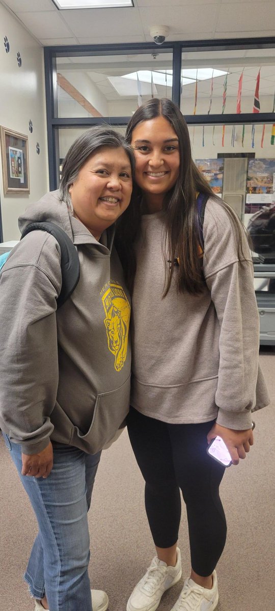 LCPS_Mercer's tweet image. It makes for a very memorable Friday when Wools and Wools are instructing side by side and providing our Mountain Lions with learning adventures.  #BuildingaLegacy