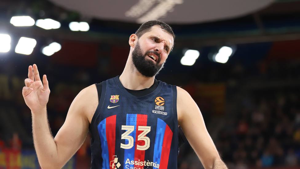 2010MisterChip's tweet photo. Nikola Mirotic es el primer jugador con 28+ minutos jugados y valoración negativa (-2) en una semifinal de la #Euroleague desde el -4 en 32 minutos de Sonny Weems (CSKA) contra Maccabi en 2014.

Mirotic ya ha jugado 6 veces la final four y aún no ha ganado la Copa de Europa. https://t.co/oblPbOOnY5