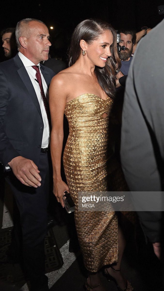 They had a silent princess wearing coat dresses &amp; neutral shoes.
Then came Meghan: hardworking princess, great public speaker, fashion icon whose previous work introduced her to brands like Tom Ford, Aquazura... &amp; they lost their minds
#WeLoveYouHarryandMeghan 
#HarryandMeghan5