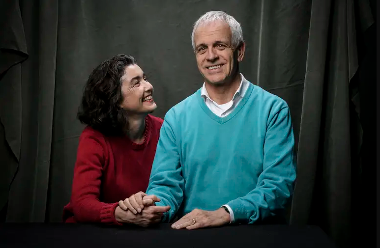 Con profunda tristeza recibimos la noticia del fallecimiento de Augusto Góngora, periodista que se dedicó incansablemente a la creación y difusión de contenidos culturales. Su trabajo y su mirada fueron clave en la historia reciente de nuestro país.