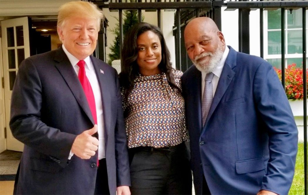 alexbruesewitz's tweet photo. RIP to NFL Legend Jim Brown 🙏🏼 https://t.co/Mw4ZTDLDbt