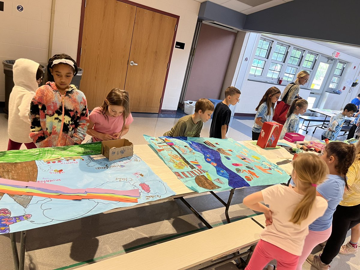 Ms. Laricy tweet media