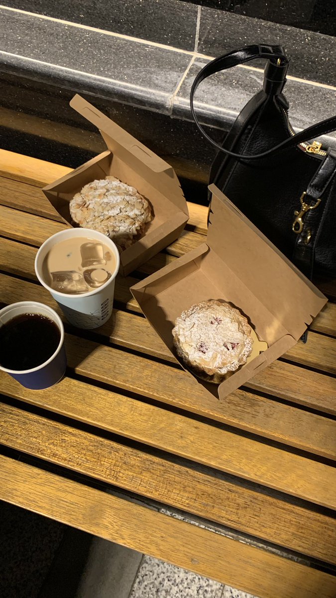 بشائر♡ tweet media