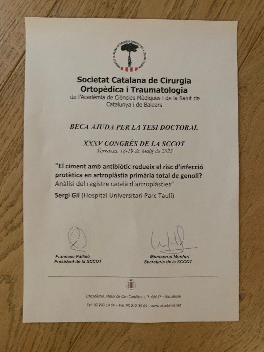 cotauli's tweet photo. 3 beques de @sccot_cat pel projecte de tesi doctoral del @sergil8 , la col•laboració internacional del Roger Rojas, i l’estada internacional de l’Arnau Verdaguer. Felicitats a tots!!🥇👏🏽 @parctauli https://t.co/mPNQMYTfWQ