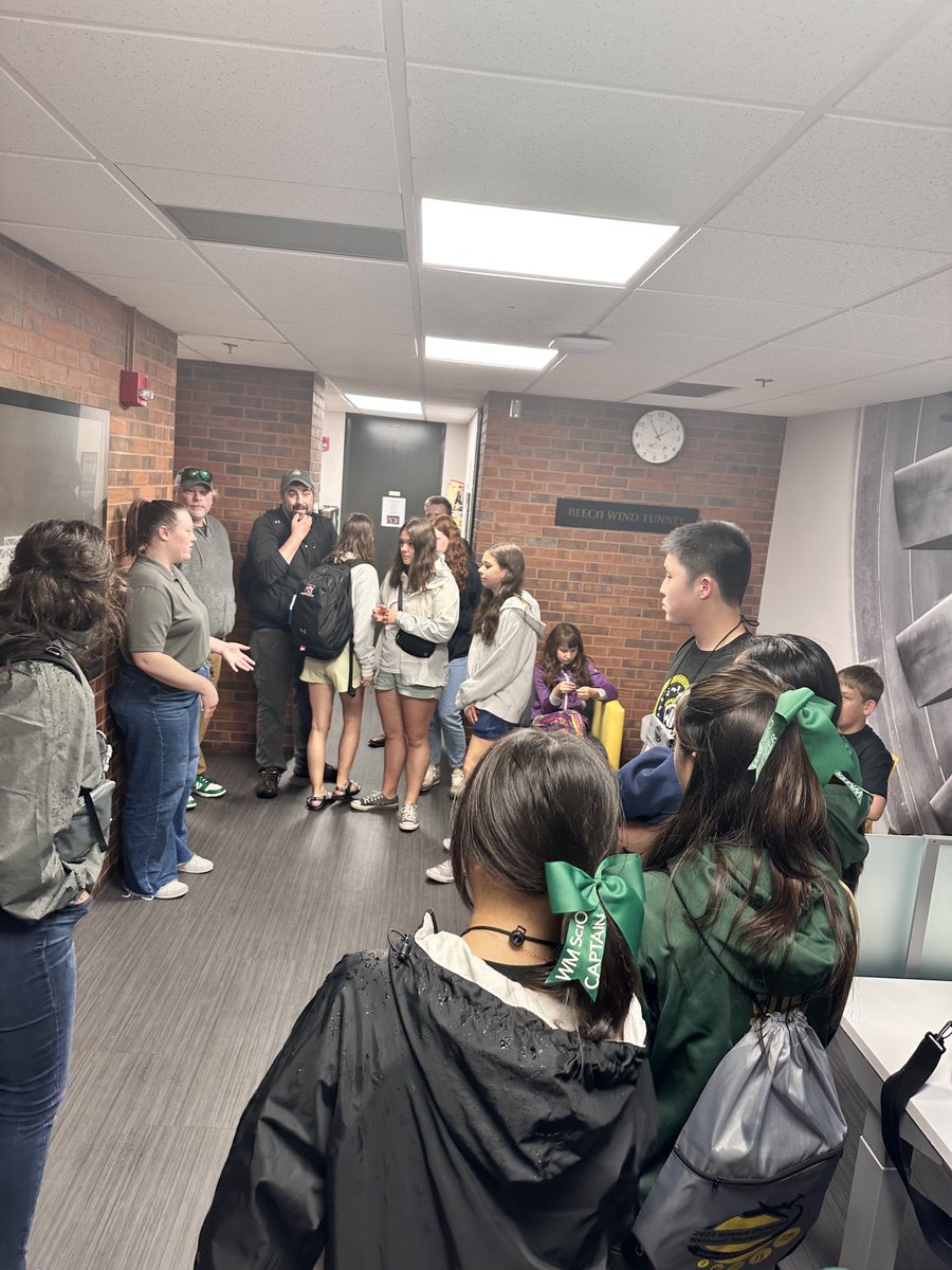 WSUEngineering's tweet photo. It’s been awesome having so many visitors on camps for the national Science Olympiad. 🏆 Our staff and faculty exhibited at the STEM expo and gave tours. We hope all visitors have and are enjoying the event! 💚#scienceolympiad #wichitastate #WSUengineering #discoverWSU https://t.co/o55zRqbZqb