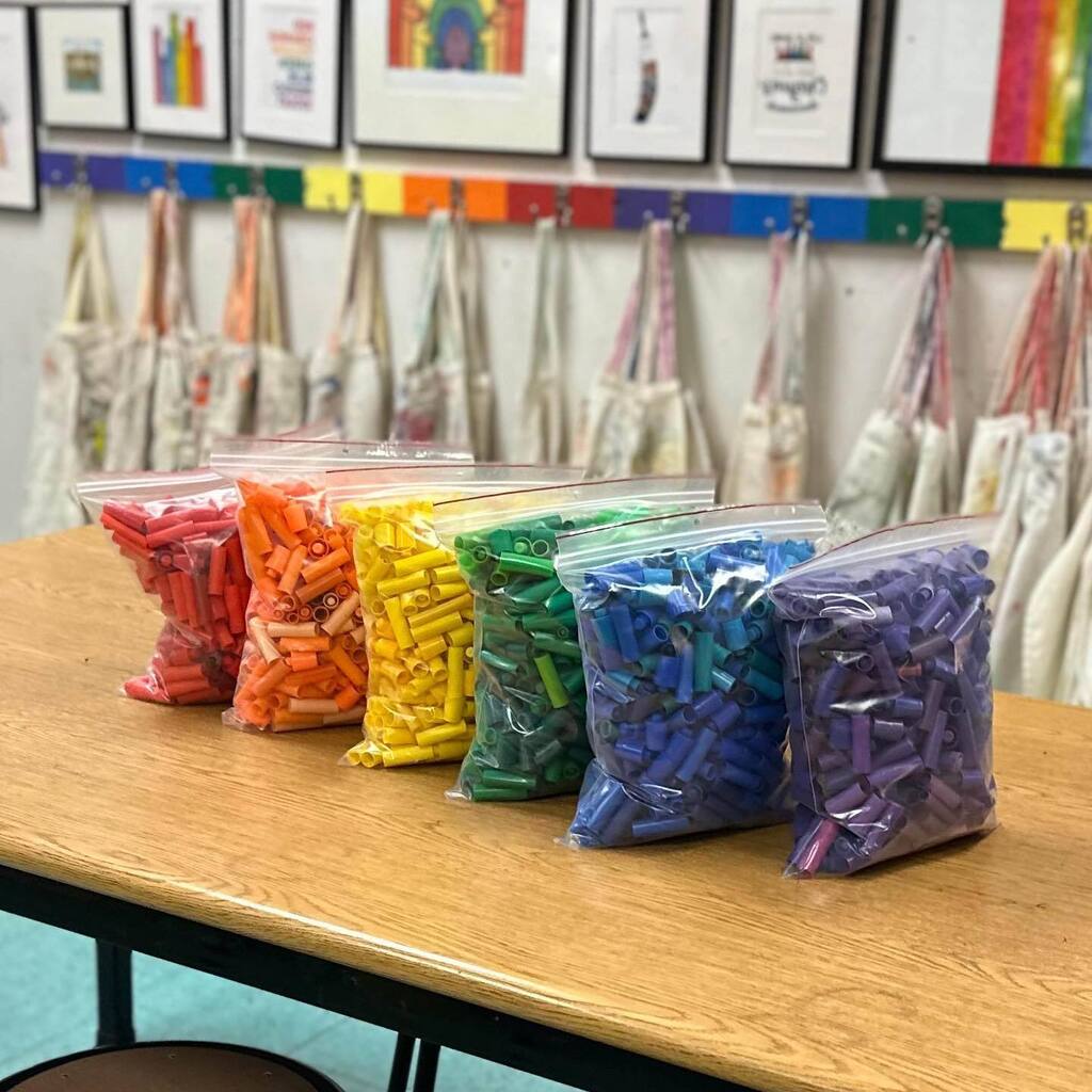 Elementaryarts's tweet photo. But wait, there's more! Don't forget about those marker caps. They have hidden potential too! Instead of tossing them away, consider repurposing them. Here are a few ideas:

1️⃣ Pattern &amp; Sorting: Use the caps to create patterns, sort them by color, or arrange them in various de… https://t.co/wB4sgApYNw