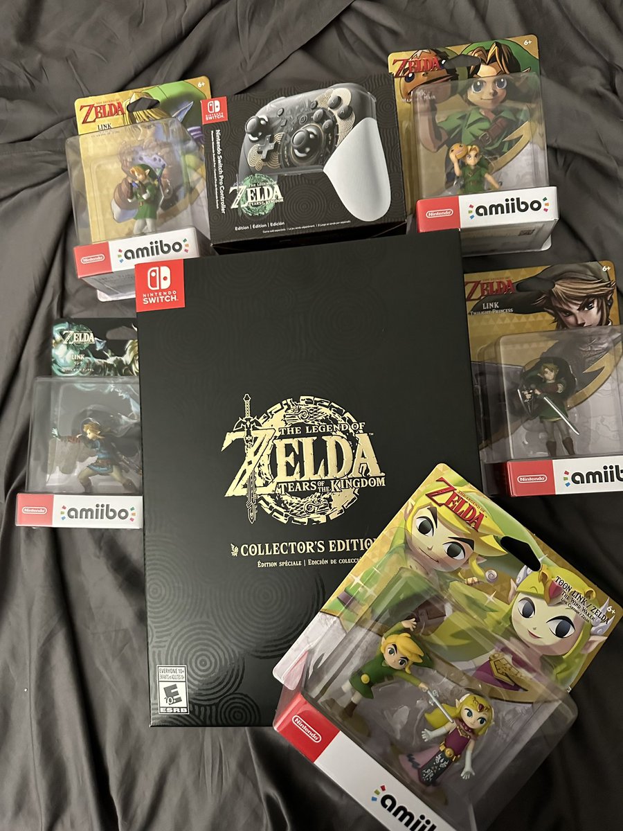 GIVEAWAY! Follow/RT/Like to enter to win a Legend of #Zelda #TearsOfTheKingdom prize pack! - 1 Collectors Edition - 1 Pro Controller - 6 amiibo Open globally, ends 5/26, winner picked at random.