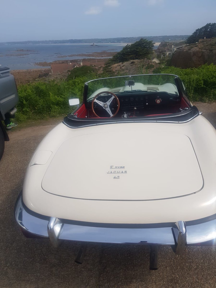 autofriedhof's tweet photo. beautiful #60s @jaguar #etype #convertible 4200ccm on #jerseyshore #jersey #channelislands #UK opposite Normandie France. #offwhite #cream #helmutnewton #style #sleepingbeautiesDE #sainthelier https://t.co/MWeF50MSmR