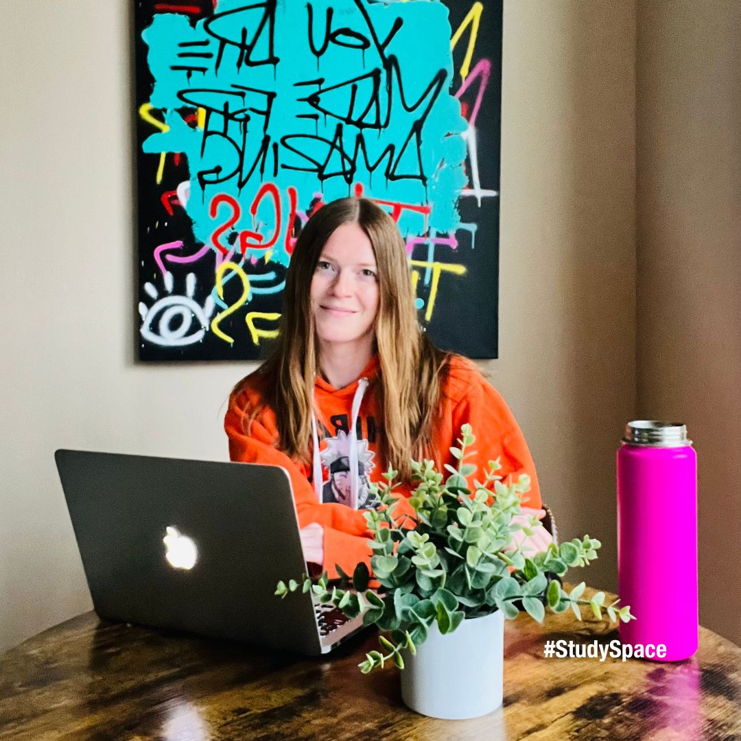 CU Online tweet media