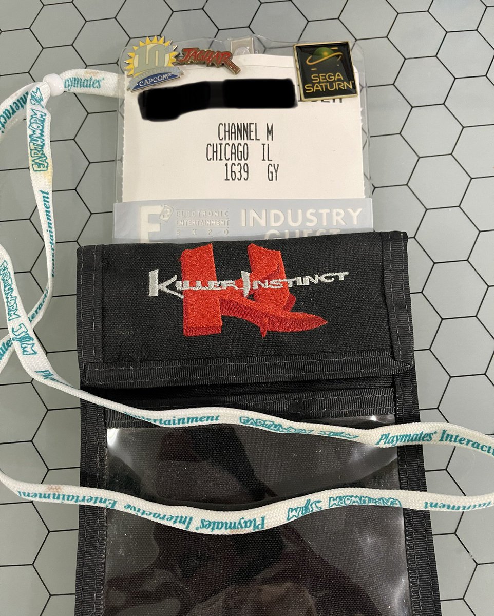 E_Crack27's tweet image. Flashback Friday to when I went to the first E3

#retrogamer #E3