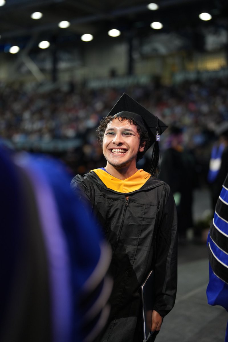 UNH Graduate School tweet media