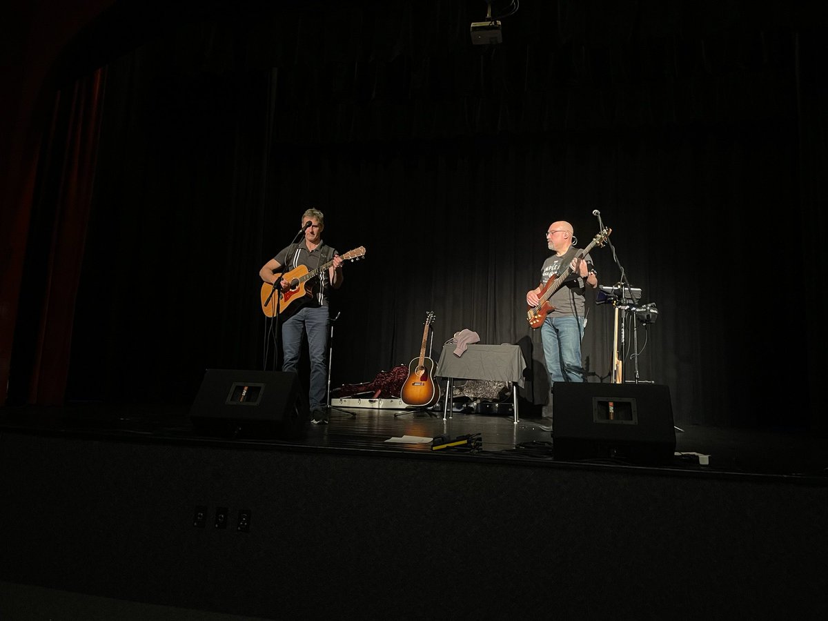 Dave Carroll (@davecarroll) on Twitter photo I'll be performing tonight with Joe Breen at <a href="/MusqValleyBT/">Bicentennial Theatre</a> Musquodoboit Valley Bicentennial Theatre. Still time to grab a seat:
bicentennialtheatre.ca/product/dave-c…
#UntilOneDay #AreYouReady #TheGiant #BicentennialTheatre I'll be performing tonight with Joe Breen at <a href="/MusqValleyBT/">Bicentennial Theatre</a> Musquodoboit Valley Bicentennial Theatre. Still time to grab a seat:
bicentennialtheatre.ca/product/dave-c…
#UntilOneDay #AreYouReady #TheGiant #BicentennialTheatre