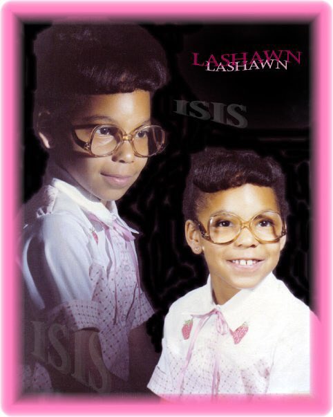 MsISIS131's tweet photo. Not the original copy, as I doctored this one when I was playing around with photo editor a long time ago BUT this is my 1st grade photo from a LONG, LONG time ago. Double Exposure photos were the IN thing. #DoubleTakes https://t.co/QjLpdvhKie