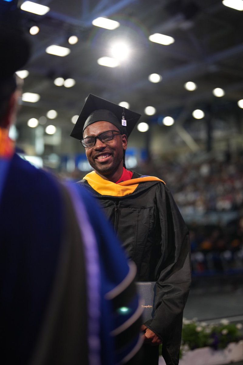 Huge congrats to our Master’s students! #UNH23G ⁦<a href="/UofNH/">University of New Hampshire</a>⁩