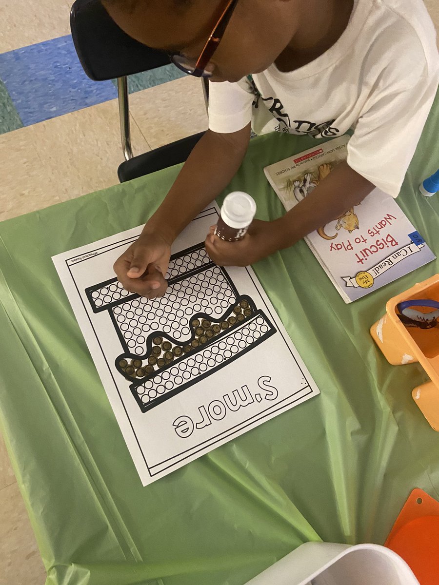 sidneytimbs's tweet photo. We had so much fun at Camp Read-A-Lot today! We had one final push towards our AR and reading goals for the year! We completed the day with a nature walk and s’mores! https://t.co/6O7u3qSTlw