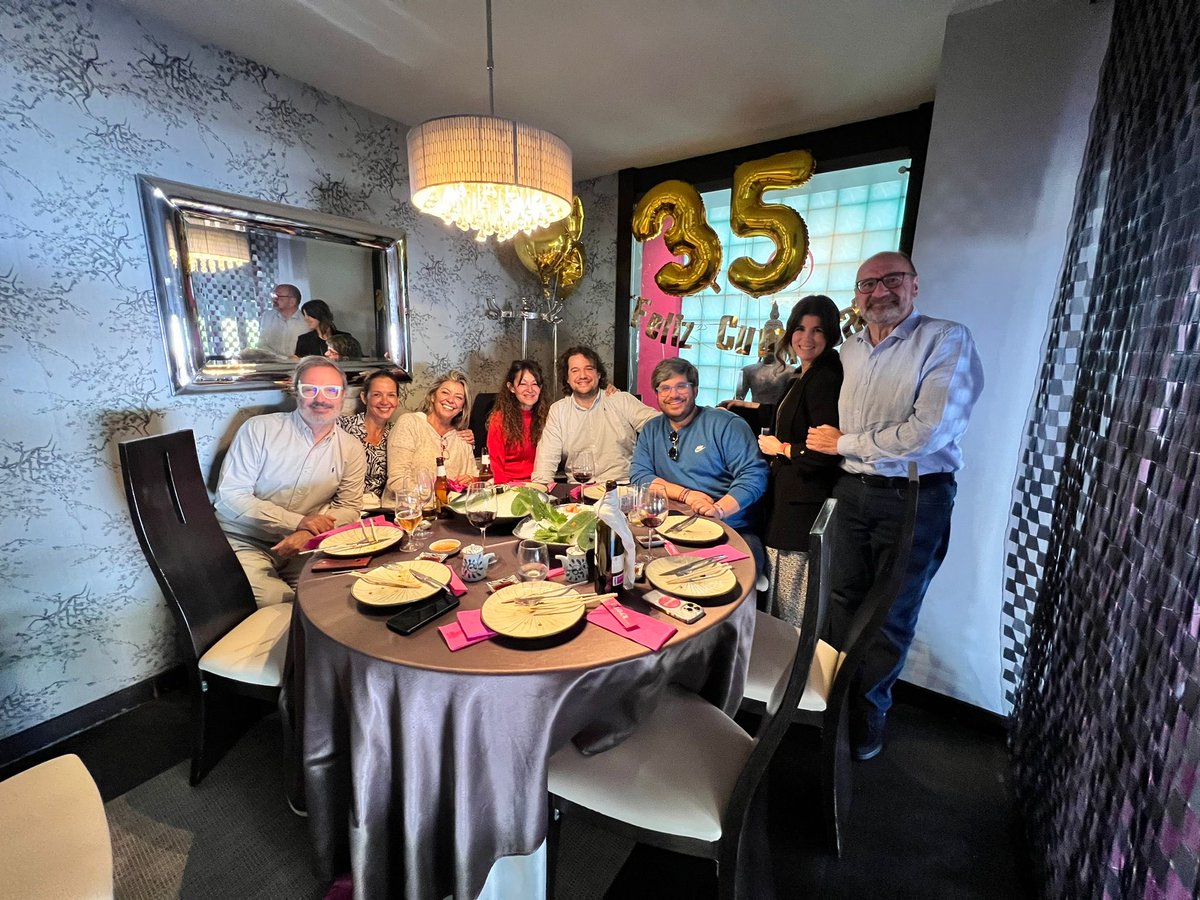 Celebrando este mediodía el cumpleaños de mi chiquitín, Pigüi, en #LasRozas