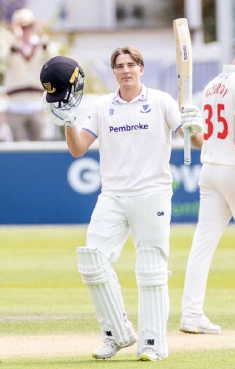 Julie Eggleton tweet media