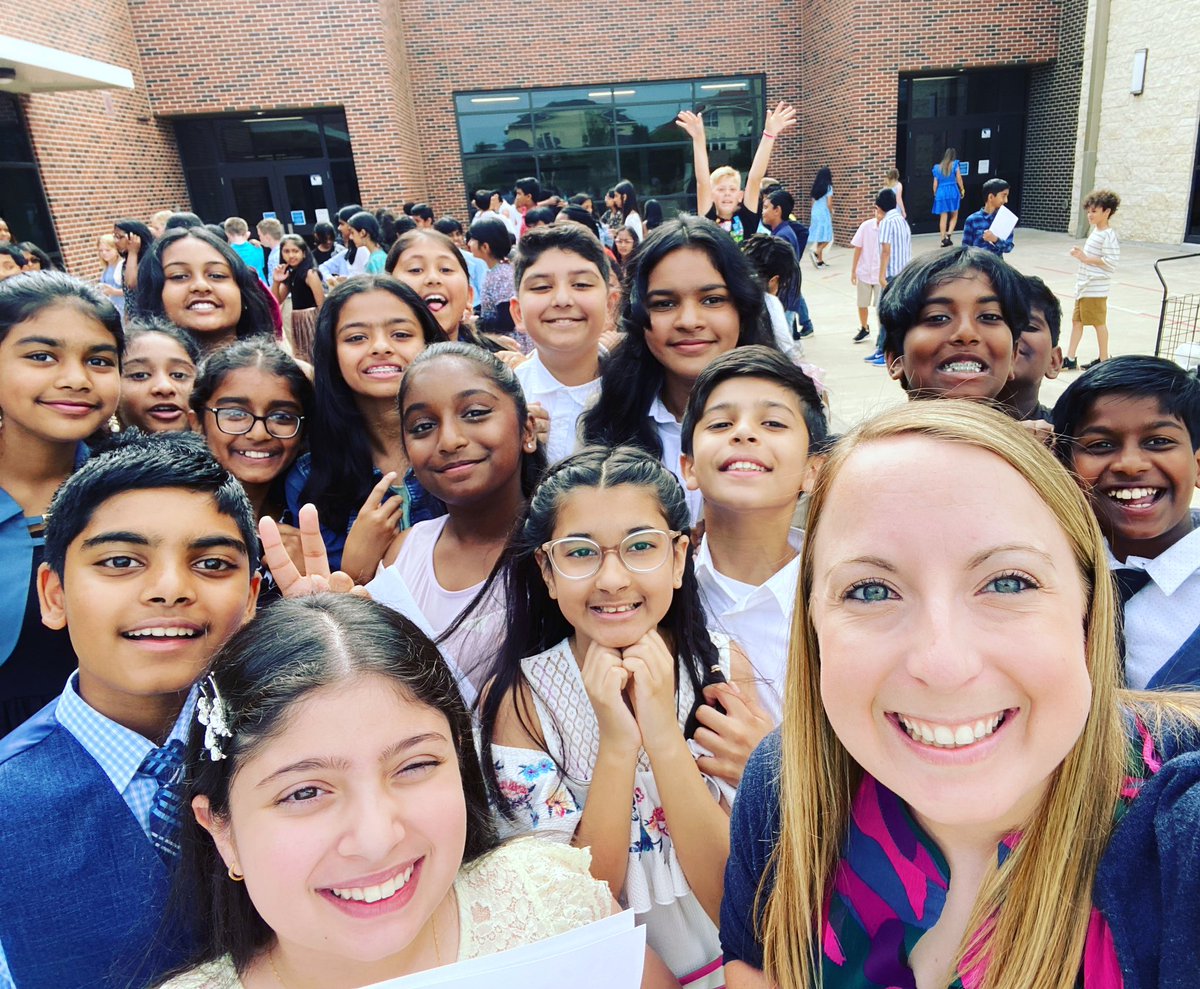 Ms. V in 303 tweet media