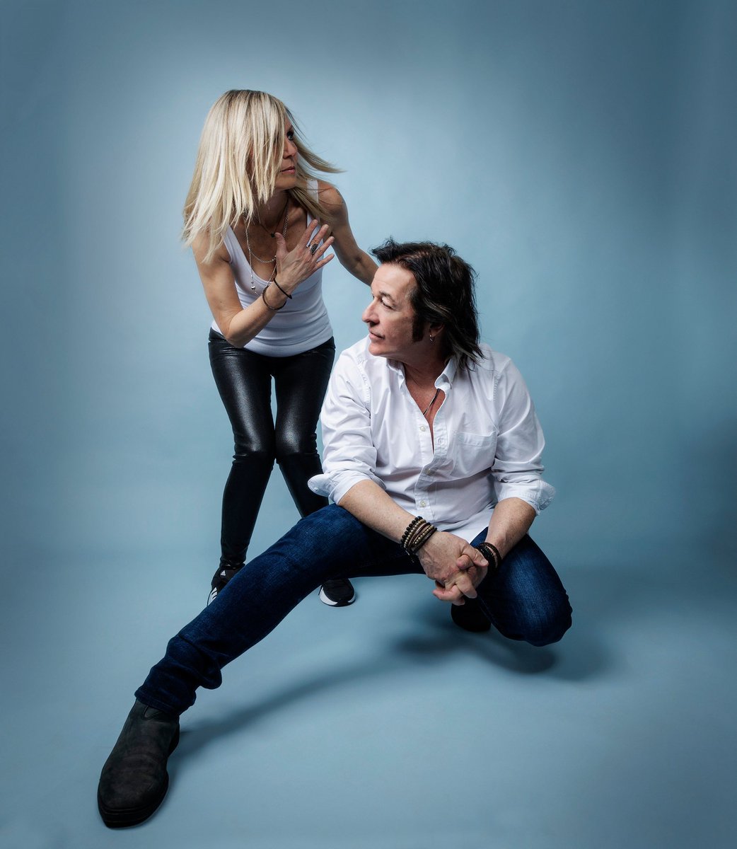 We have a new single out today!!  It’s called  “Get This On”!!  🎉🎉🎉🎉

It’s going to radio thanks to Gerry Young at Current Records!!  Gerry Young
  
Have a listen and let us know what you think!!  👇👇👇
  
lnk.to/UHGetThisOn