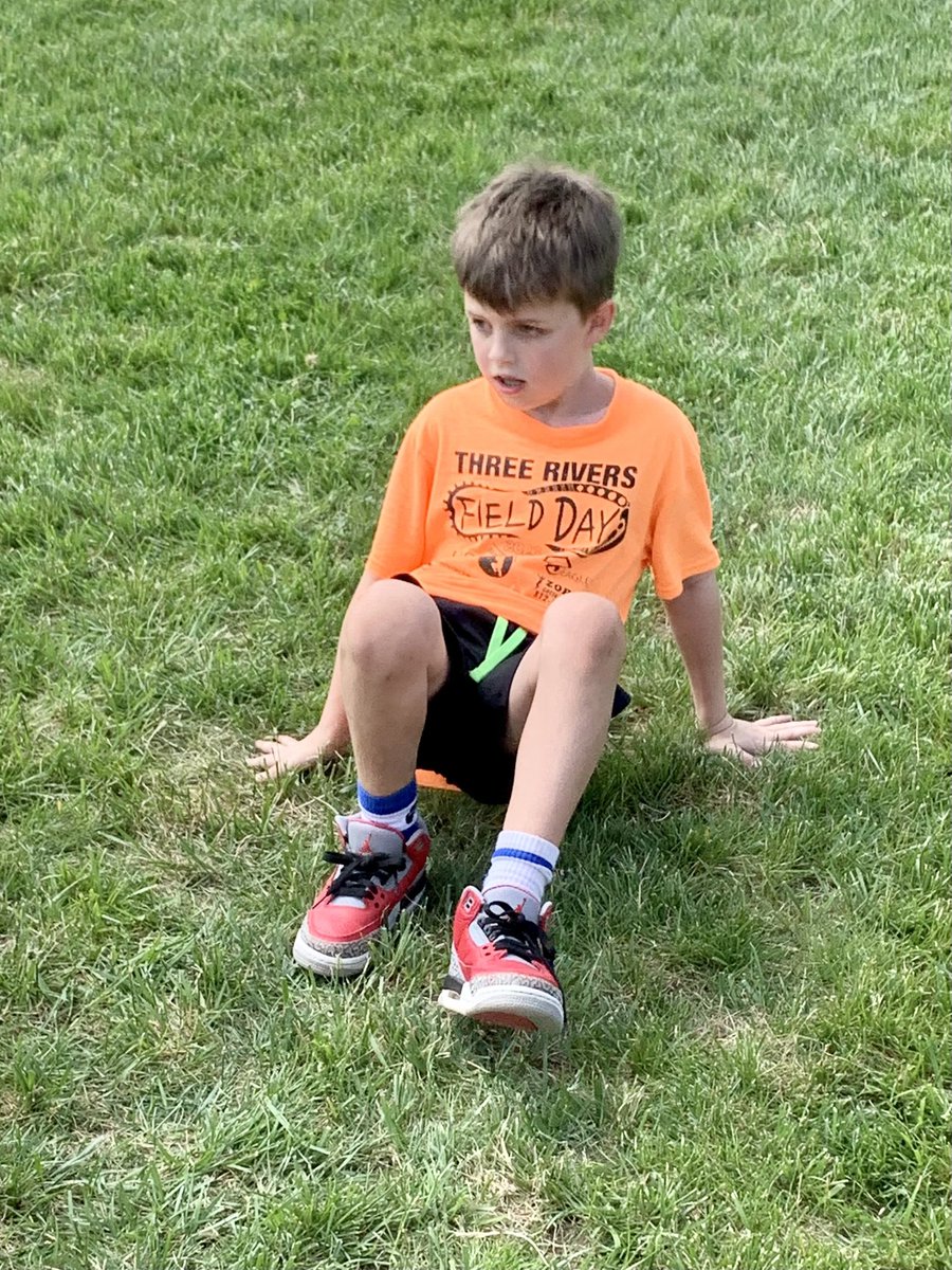 Miss Sullivan tweet media